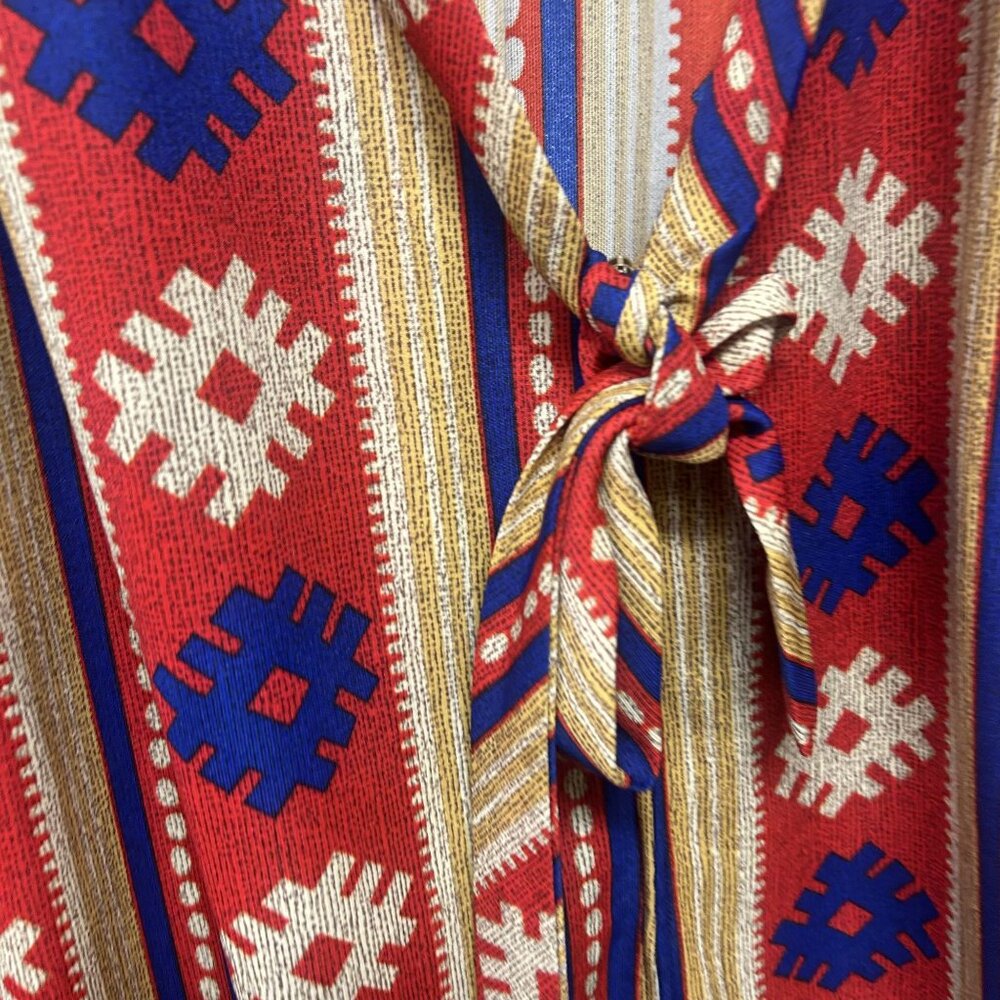 Vintage Geometric Pattern Phoenix Front and Pole Top Size 2X - Picture 2 of 5